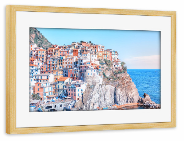 Poster mit Rahmen kiefer "The colors of Manarola" artboxONE - Städte,Reise,Architektur,Reise / Strand und Meer,Reise / Länder