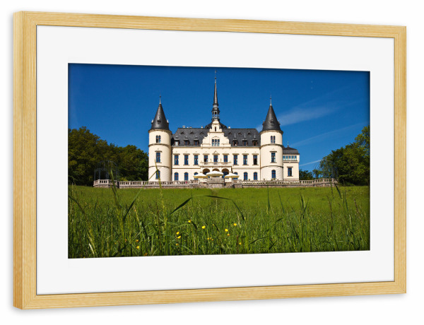 Poster mit Rahmen kiefer "Schloss Ralswiek" artboxONE - Natur,Reise,Architektur