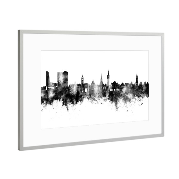 Poster mit Rahmen Silber "Lille France Skyline Black" artboxONE - Städte