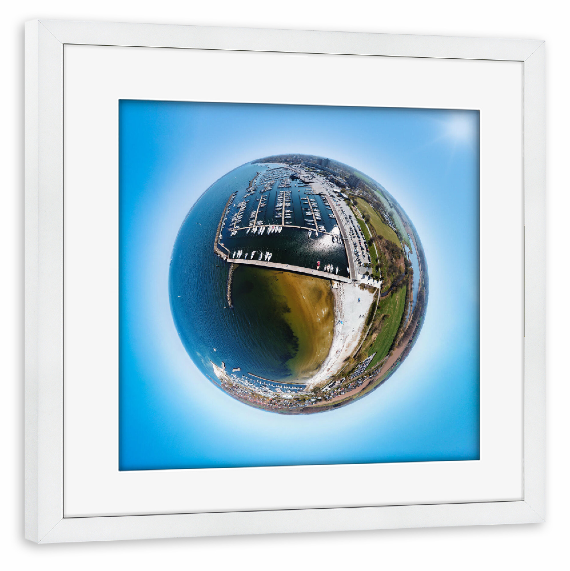 Poster mit Rahmen weiß "Olympiahafen Schilksee bei Kiel" artboxONE - Städte,Reise,Reise / Strand und Meer,Sport,Reise / Länder