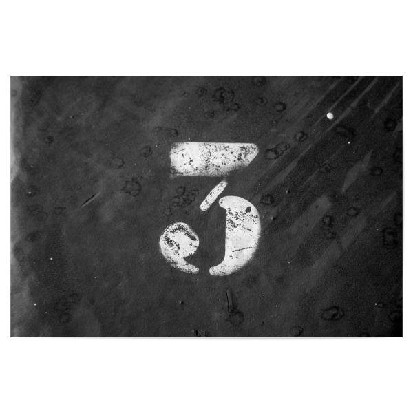 Poster "Number three bw" artboxONE - Typografie - 3,Drei,Schwarz,Weiß,Zahl,Three,Count,Number,Schwarzweiß,Blackandwhite