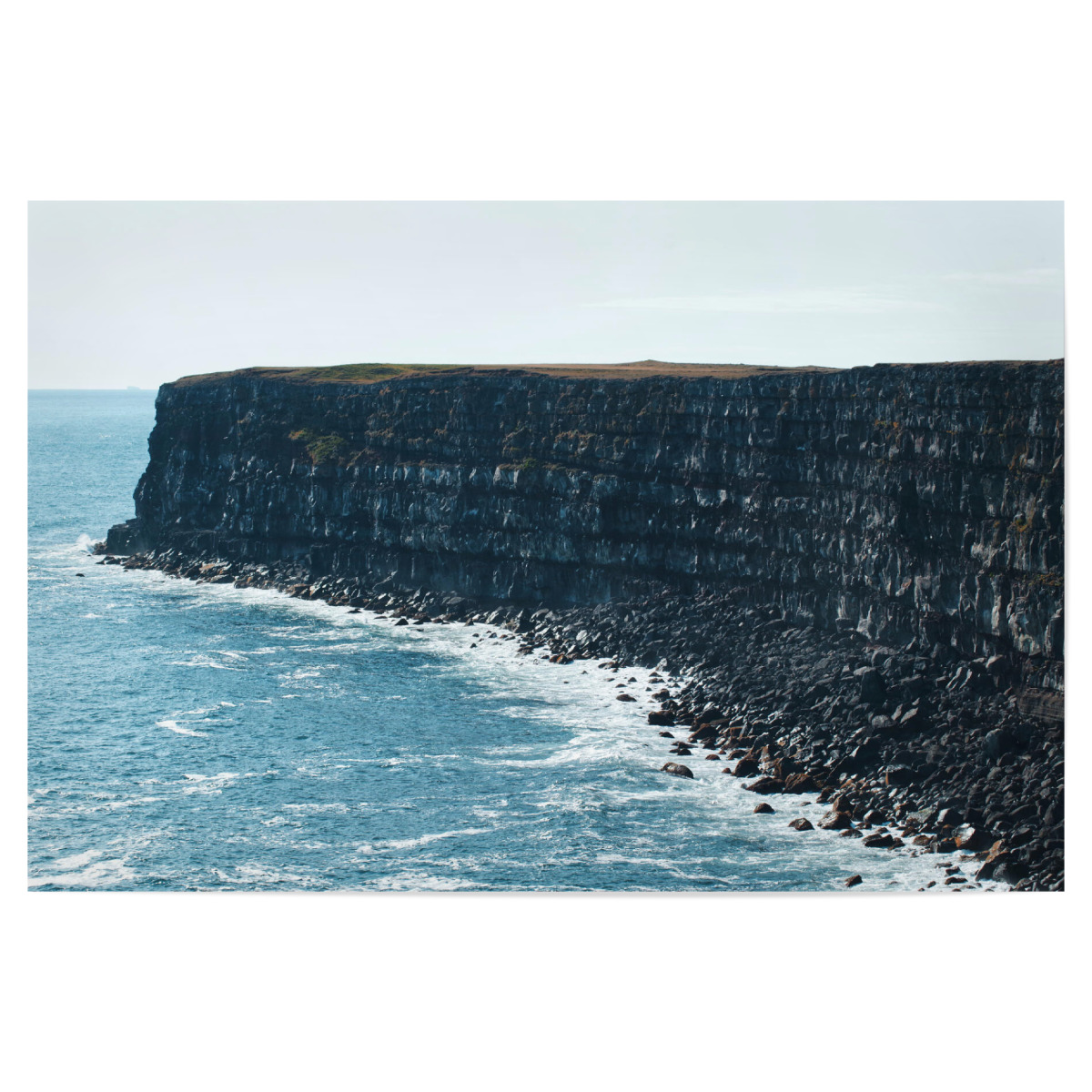 Felsige Klippe In Island Als Poster Bei Artboxone Kaufen