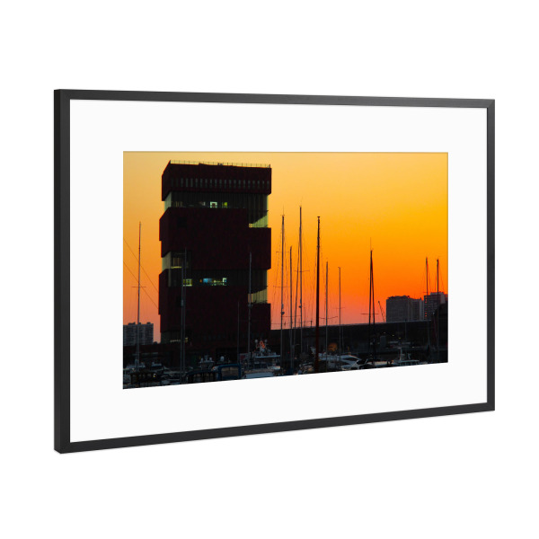 Poster mit Rahmen Schwarz (Metallic) "MAS Antwerpen Sunset" artboxONE - Reise,Architektur,Reise / Länder