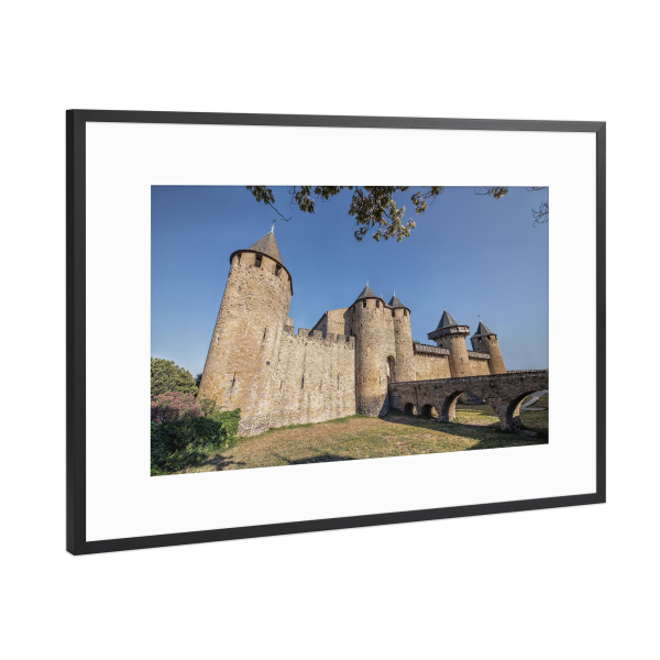 Poster mit Rahmen Schwarz (Metallic) "Comtal castle" artboxONE - Städte,Reise,Architektur,Reise / Länder,Städte / Weitere