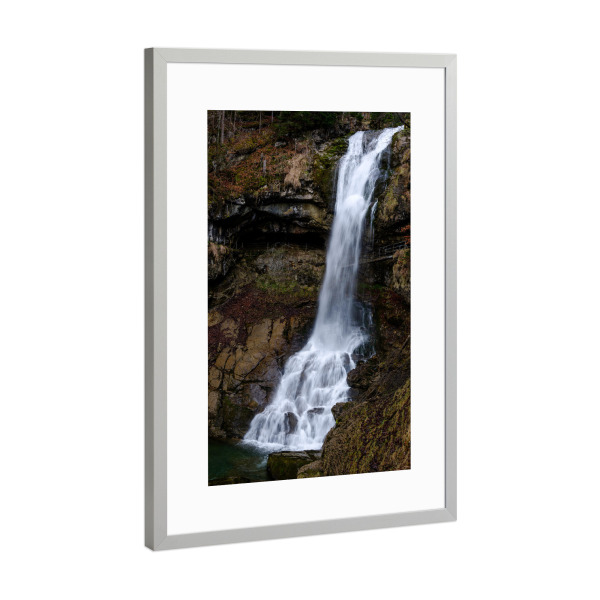 Poster mit Rahmen Silber "Brown giessbach waterfall" artboxONE - Natur