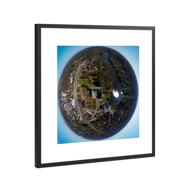 Poster mit Rahmen Schwarz (Metallic) "Planet Schloss Reinbek" artboxONE - Städte,Natur,Reise,Architektur,Reise / Länder