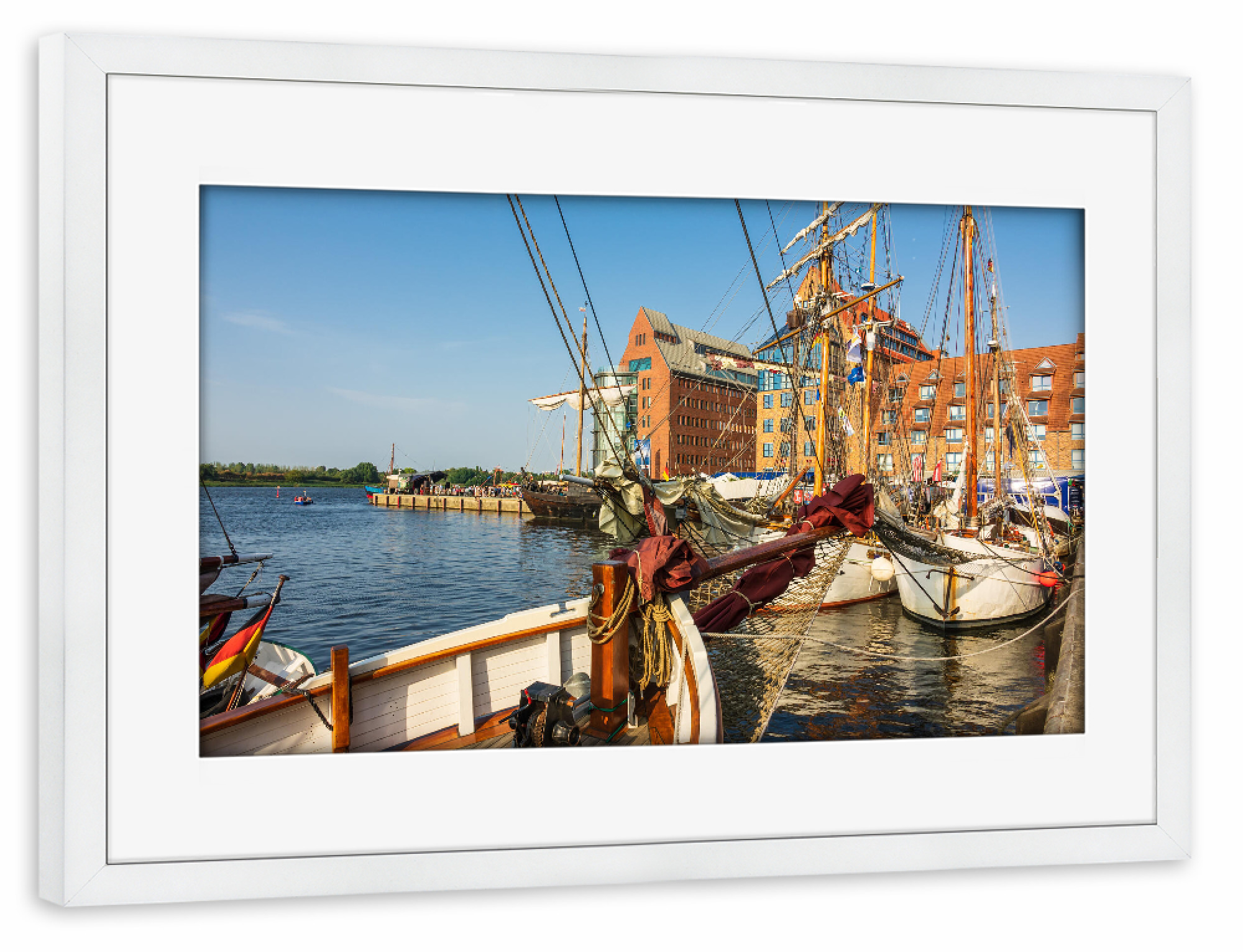 Poster mit Rahmen weiß "Hanse Sail Rostock" artboxONE - Reise,Städte / Weitere