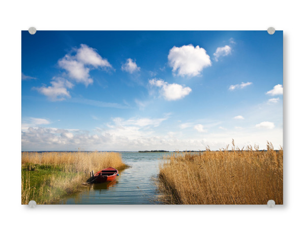 Acrylglasbild "Rotes Fischerboot" artboxONE - Natur,Reise