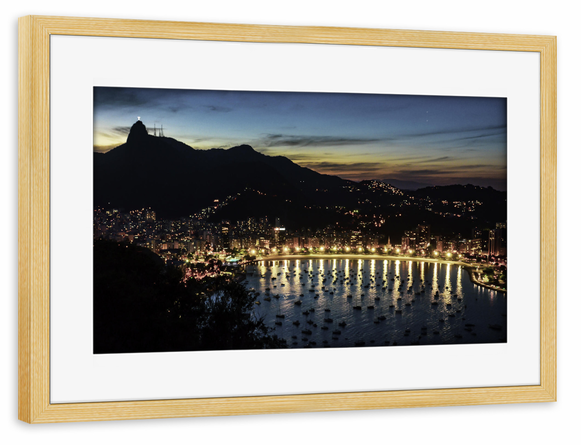 Poster mit Rahmen kiefer "Night in Rio" artboxONE - Städte,Reise,Reise / Strand und Meer,Städte / Rio de Janeiro