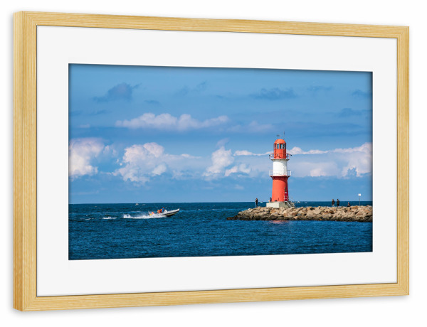 Poster mit Rahmen kiefer "Roter Molenturm" artboxONE - Natur,Reise,Architektur,Reise / Strand und Meer