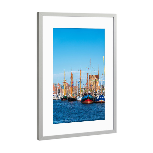Poster mit Rahmen Silber "Hanse Sail in Rostock" artboxONE - Reise,Architektur,Städte / Weitere