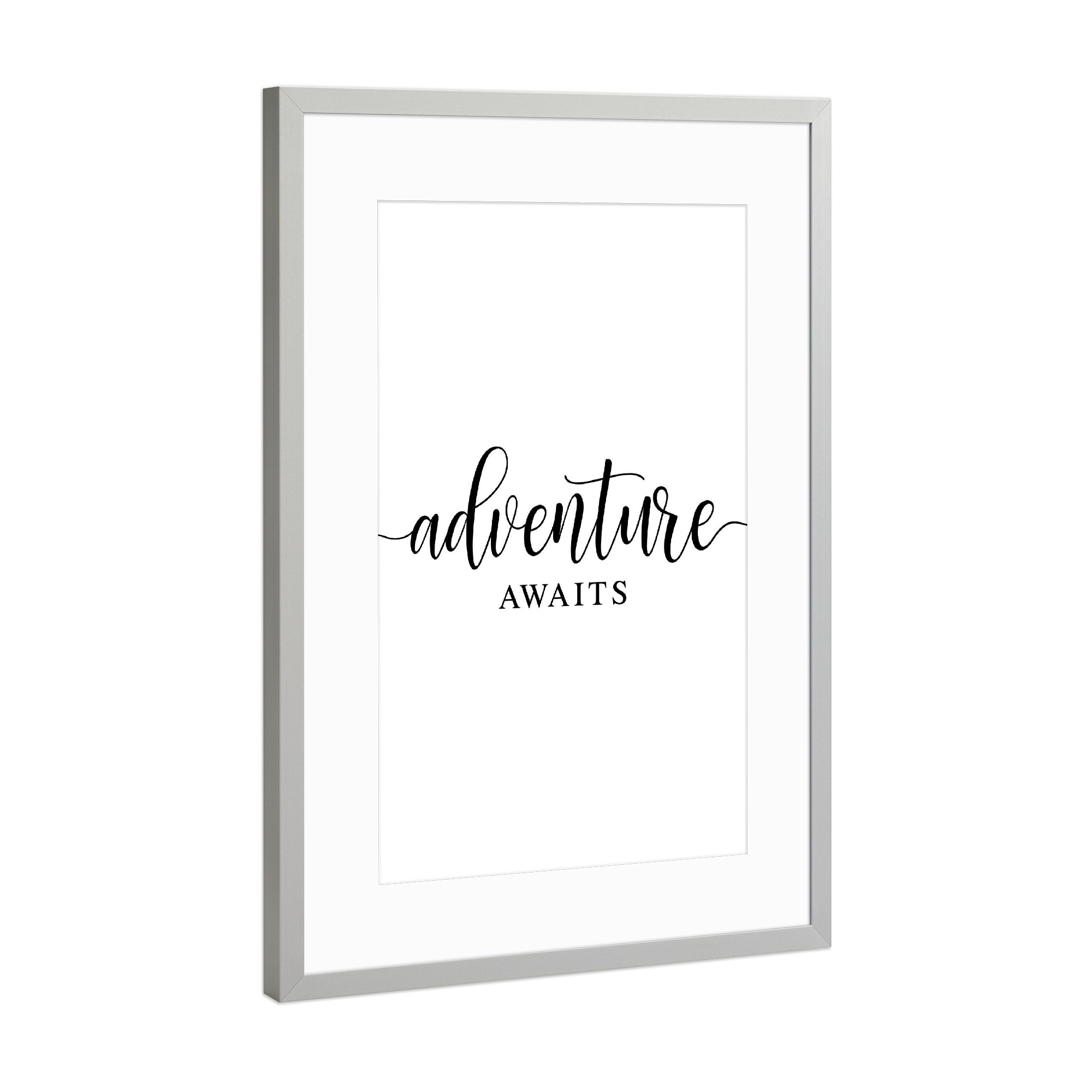Poster mit Rahmen Silber "*Adventure awaits*" artboxONE - Typografie,Reise,Menschen