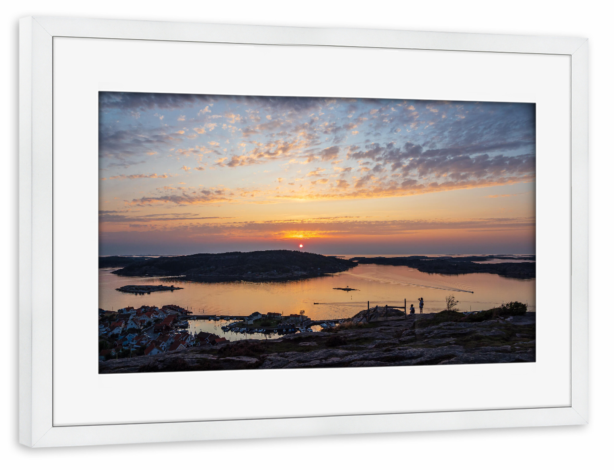 Poster mit Rahmen weiß "Sonnenuntergang in Fjällbacka" artboxONE - Natur,Reise,Reise / Strand und Meer,Reise / Länder