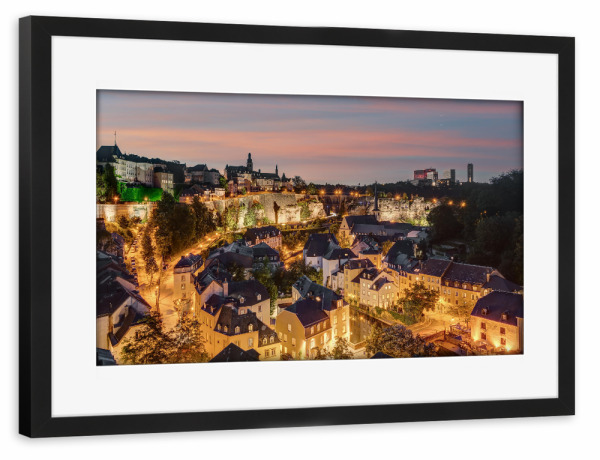 Poster mit Rahmen schwarz "Luxemburg am Abend" artboxONE - Städte,Reise,Architektur