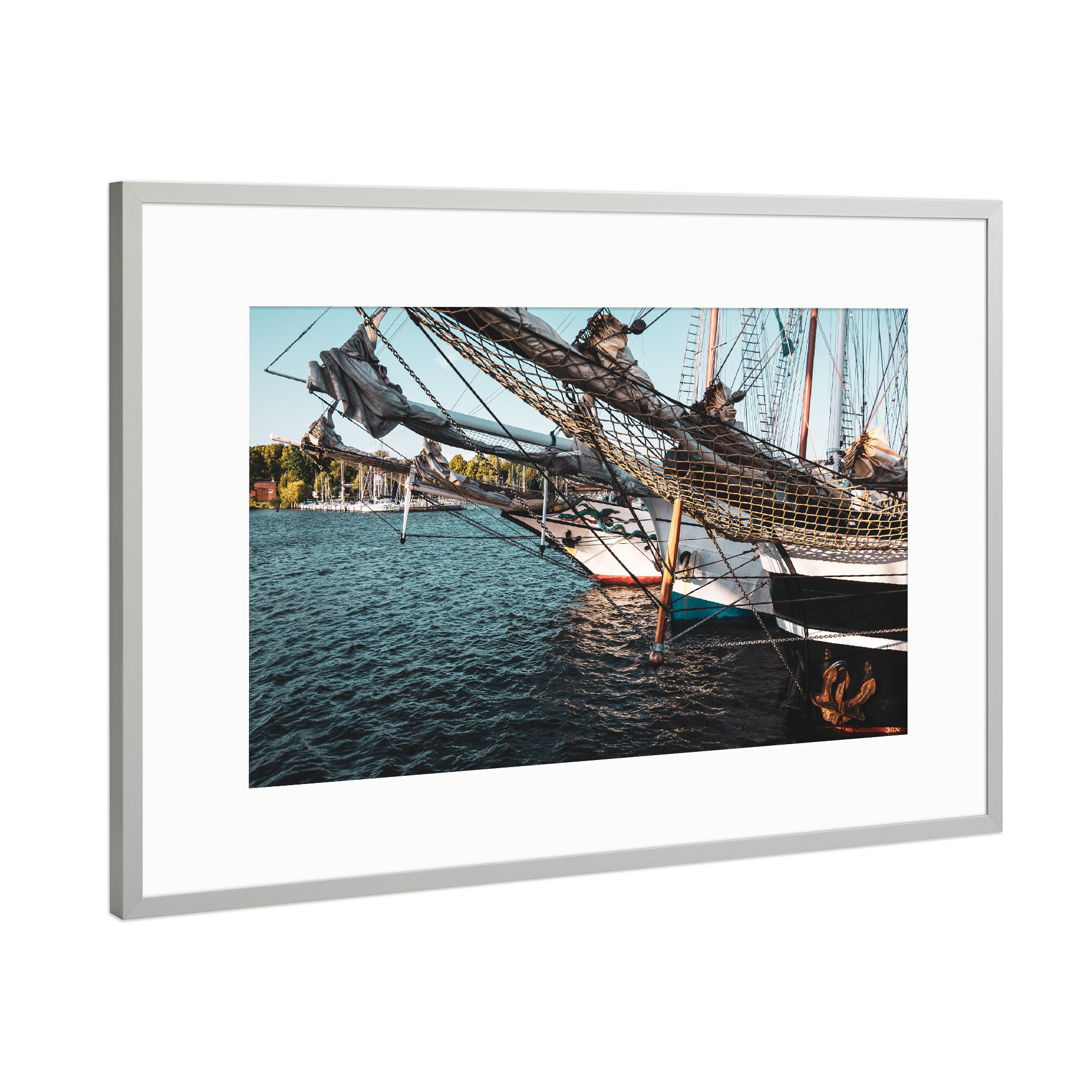 Poster mit Rahmen Silber "Hansesail in Rostock" artboxONE - Reise,Städte / Weitere