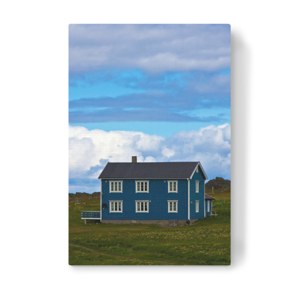 Leinwandbild "Blaues Haus in Norwegen" artboxONE - Natur,Reise,Architektur,Reise / Länder
