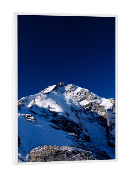 Poster mit weißem Rahmen "Piz Bernina polarized" artboxONE - Natur