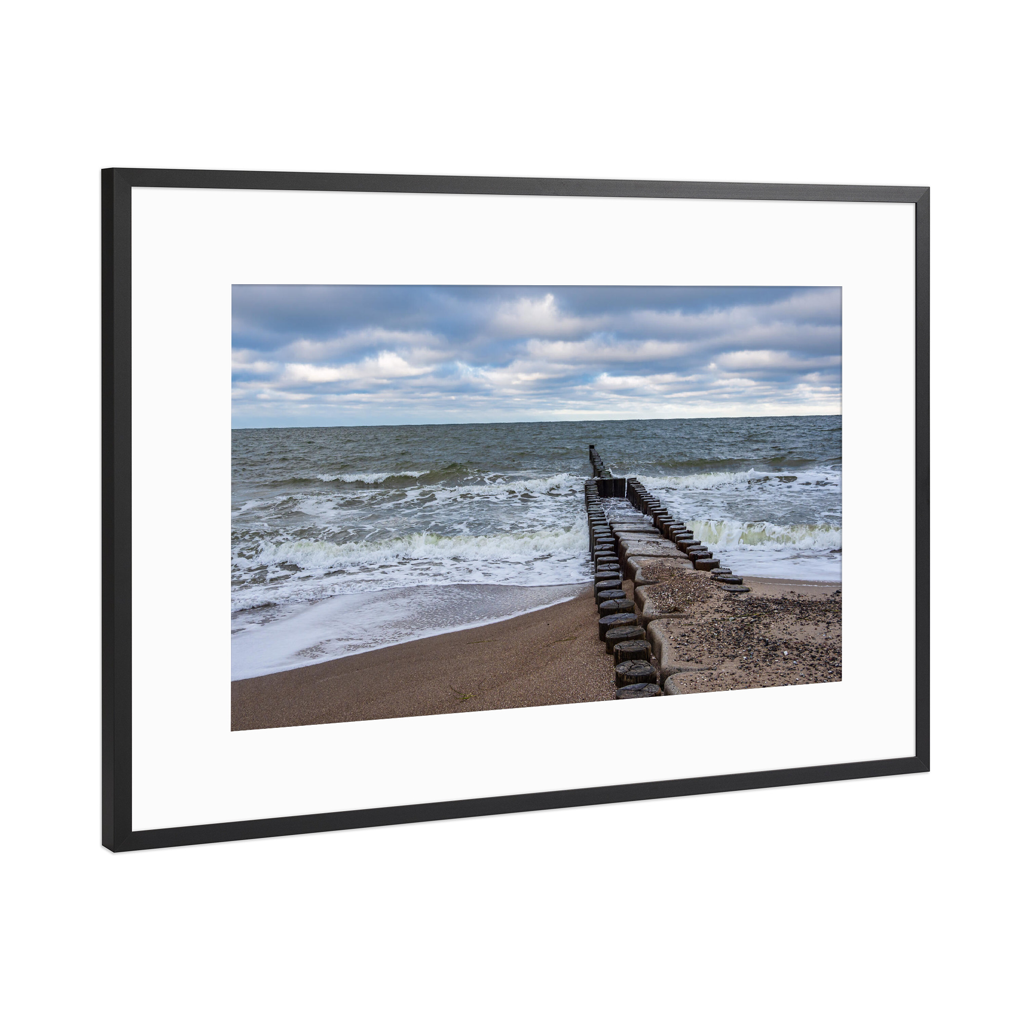 Poster mit Rahmen Schwarz (Metallic) "Wellen und Buhne" artboxONE - Natur,Reise,Reise / Strand und Meer