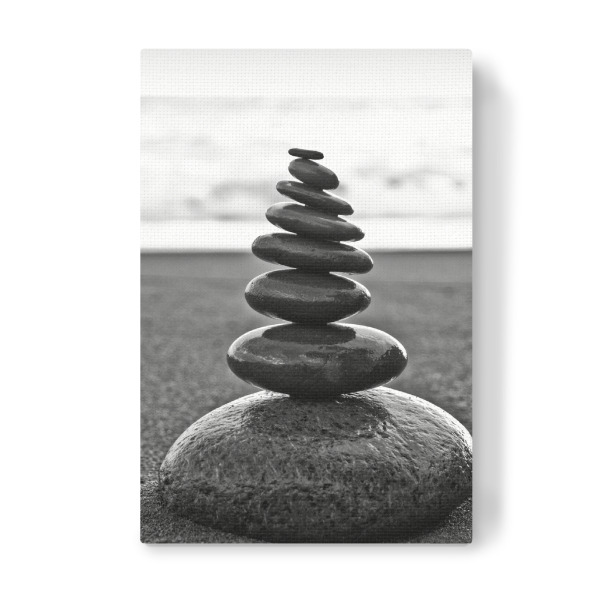 Leinwandbild "Steinturm am Strand" artboxONE - Schwarzweiß,Reise / Strand und Meer