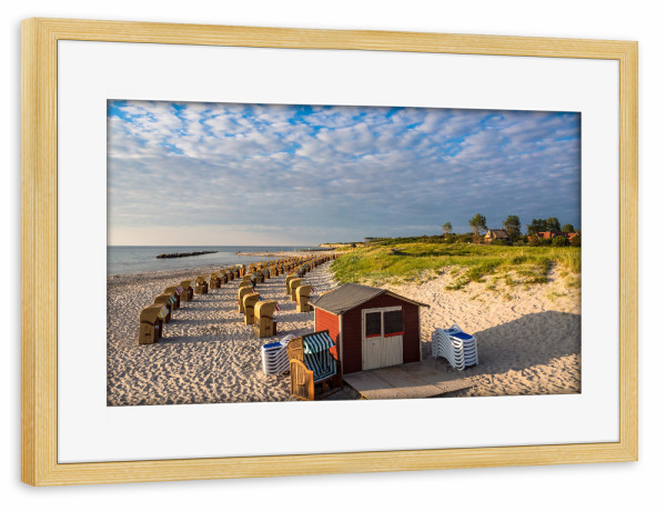 Poster mit Rahmen kiefer "Strandkörbe in Wustrow" artboxONE - Natur,Reise,Reise / Strand und Meer