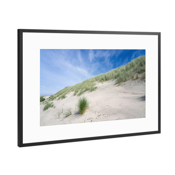 Poster mit Rahmen Schwarz (Metallic) "Sommer in den Dünen" artboxONE - Natur,Reise / Strand und Meer