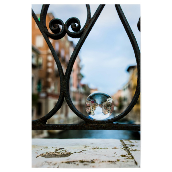 Poster "Ausblick in Venedig" artboxONE - Städte,Reise,Städte / Venedig - Venedig,Glaskugel,Brücke,Ausblick,Reise,Fernweh,Venice,Bridge,Travel