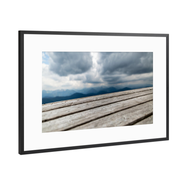 Poster mit Rahmen Schwarz (Metallic) "Himmelsnah" artboxONE - Natur - Holz,Landschaft,Landscape,Wood,Natur,Nature,Sky,Wolken,Himmel