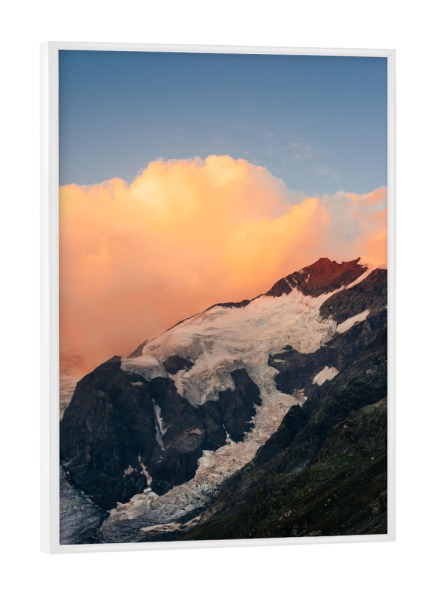 Poster mit weißem Rahmen "Piz Bernina cloud at dawn" artboxONE - Natur
