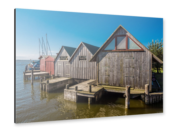 Alu-Dibond "Bootshäuser Althagen" 30x20 cm artboxONE