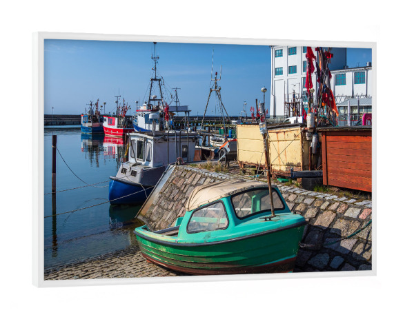 Poster mit weißem Rahmen "Fischereihafen in Sassnitz" artboxONE - Natur,Reise,Architektur,Reise / Strand und Meer
