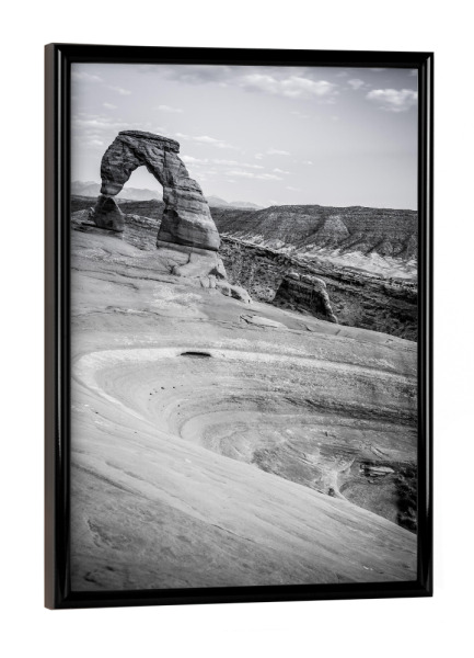 Poster mit schwarzem Rahmen "Delicate Arch black and white" artboxONE - Natur,Schwarzweiß