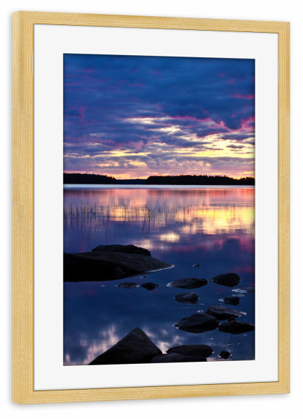 Poster mit Rahmen kiefer "Abendstimmung am See Lentua" artboxONE - Natur,Reise,Reise / Länder
