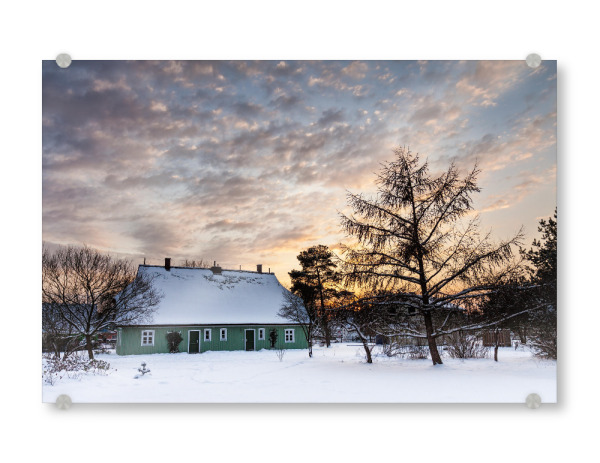 Acrylglasbild "Haus mit Schnee in Wieck" artboxONE - Natur,Reise,Architektur