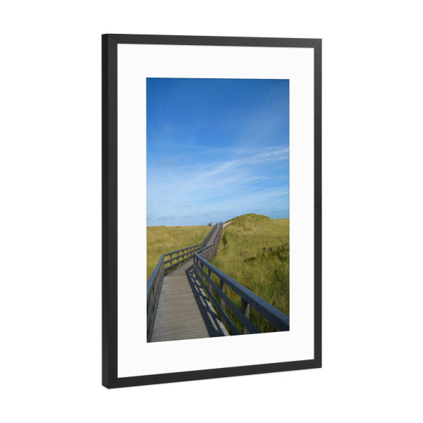 Poster mit Rahmen Schwarz (Metallic) "Holzsteg durch die Dünen" artboxONE - Natur,Reise,Reise / Strand und Meer