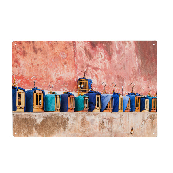 Metall Poster "Vogelmarkt" artboxONE - Reise - Vogelmarkt,Vögel,Vogelkäfig,Markt - Blechschild