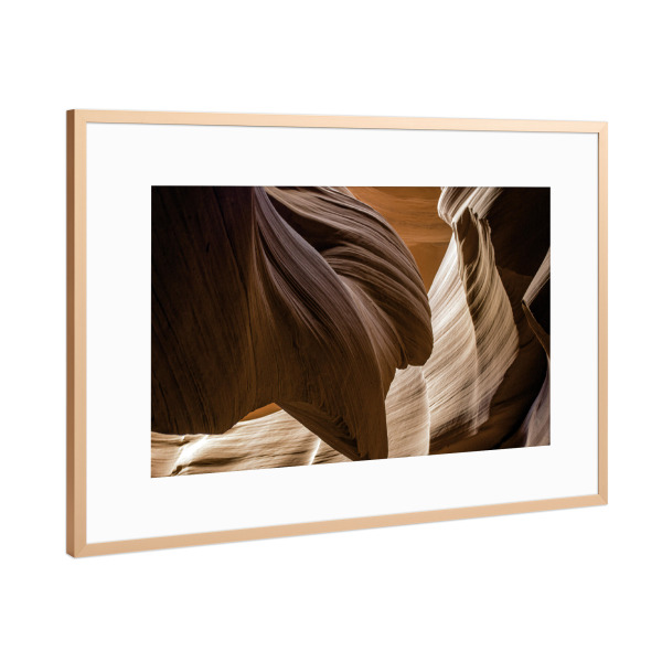 Poster mit Rahmen Kupfer "Steinformationen Antelope Canyon" artboxONE - Natur,Reise / Länder