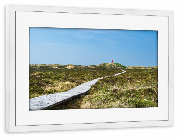 Poster mit Rahmen weiß "Bohlenweg zum Querfeuer" artboxONE - Natur,Reise,Architektur,Reise / Strand und Meer