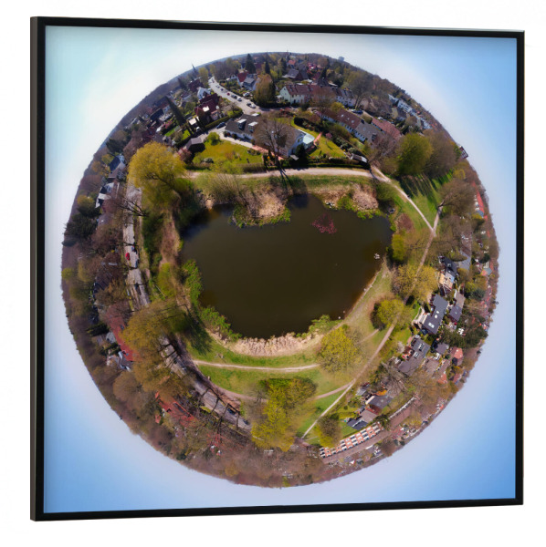 Poster mit schwarzem Rahmen 30x30 cm "Reinbek - Ententeich; medium high" artboxONE - Städte,Natur,Reise,Architektur,Reise / Länder