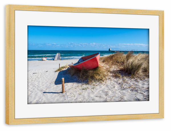 Poster mit Rahmen kiefer "Fischerboote, Steg und Seebrücke" artboxONE - Natur,Reise,Architektur,Reise / Strand und Meer