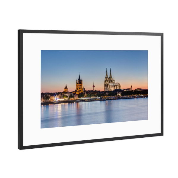 Poster mit Rahmen Schwarz (Metallic) "Sommerabend in Köln I" artboxONE - Städte / Köln,Reise,Architektur