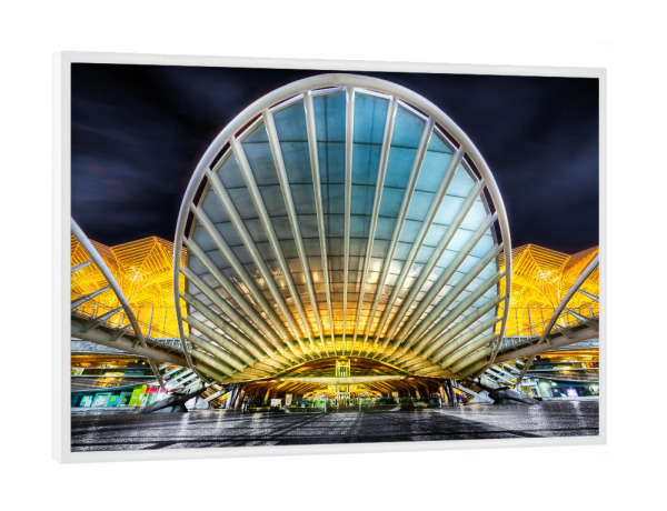 Poster mit weißem Rahmen "Bahnhof Oriente" artboxONE - Reise,Architektur