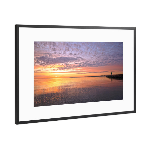 Poster mit Rahmen Schwarz (Metallic) "Morgenstimmung am Ostseestrand" artboxONE - Natur,Reise,Reise / Strand und Meer,Reise / Länder