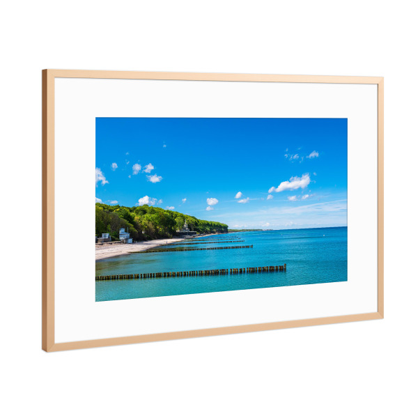 Poster mit Rahmen Kupfer "Buhnen, Wald und Meer" artboxONE - Natur,Reise,Reise / Strand und Meer