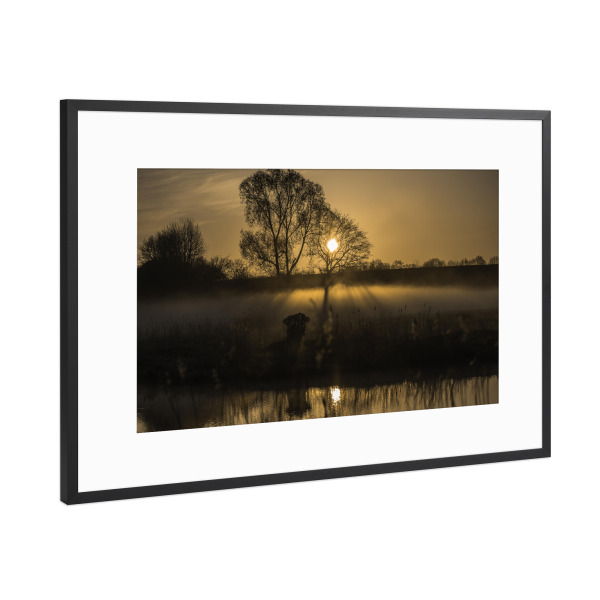 Poster mit Rahmen Schwarz (Metallic) "Sonnenaufgang Elbe Lübeck Kanal" artboxONE - Natur,Reise / Länder