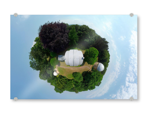 Acrylglasbild "HH-Sternwarte Meridiankreis low" artboxONE - Städte,Städte / Hamburg,Reise,Architektur,Galaxy