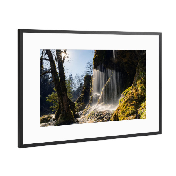 Poster mit Rahmen Schwarz (Metallic) "Sonnenaufgang Schleierfälle" artboxONE - Natur