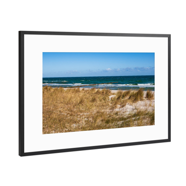 Poster mit Rahmen Schwarz (Metallic) "Düne, Dünengras und Ostsee" artboxONE - Natur,Reise,Reise / Strand und Meer