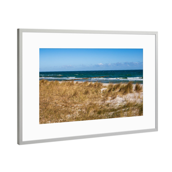 Poster mit Rahmen Silber "Düne, Dünengras und Ostsee" artboxONE - Natur,Reise,Reise / Strand und Meer