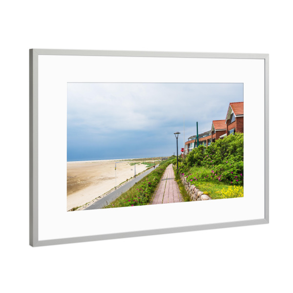 Poster mit Rahmen Silber "Strand und Promenade" artboxONE - Natur,Reise,Architektur,Reise / Strand und Meer
