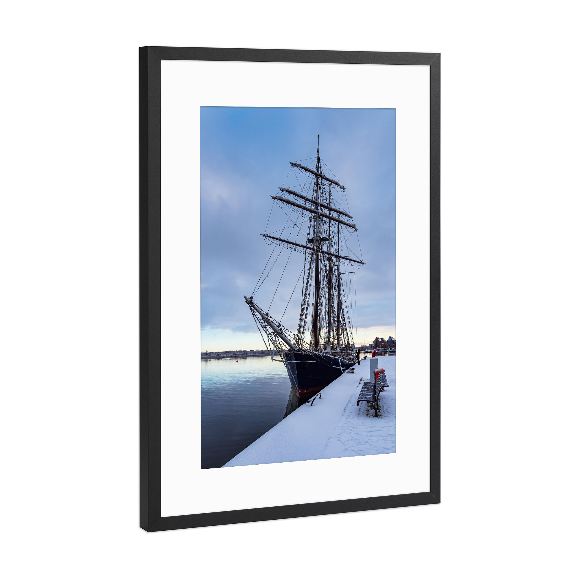 Poster mit Rahmen Schwarz (Metallic) "Segelschiff im Winter" artboxONE - Natur,Reise,Städte / Weitere